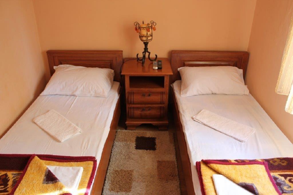 Guest House Zlatibor Budva Habitación foto